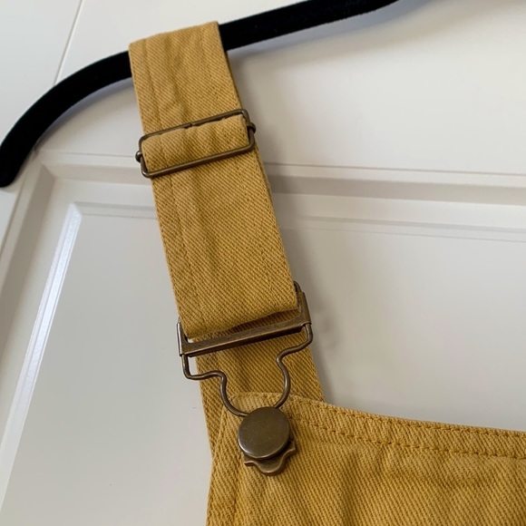 🌟HP🌟ANTHROPOLOGIE NWT Pilcro The Wanderer Short Overalls Size 28. - Picture 9 of 11